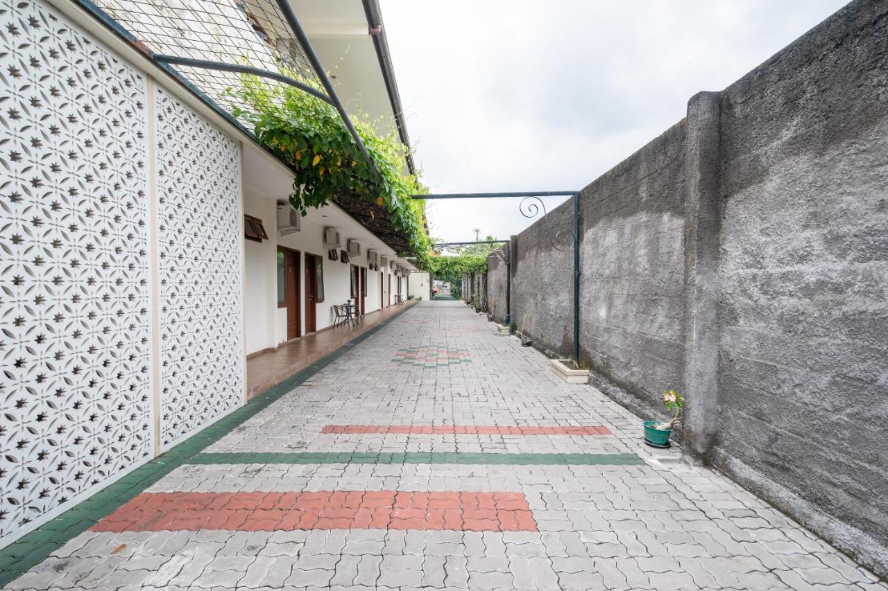 Hotel OYO 2347 Griya Patran Ngabean Exterior foto