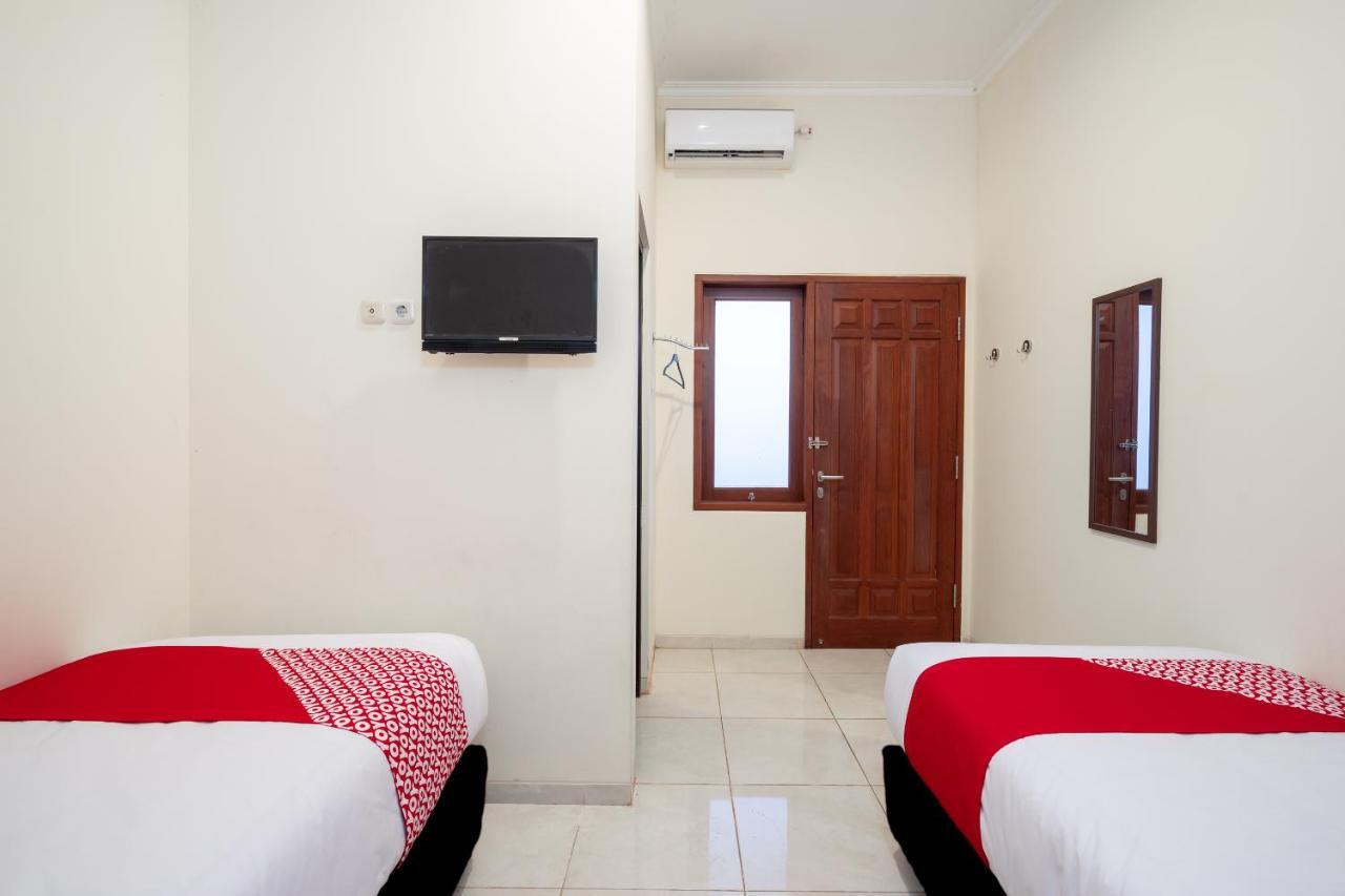 Hotel OYO 2347 Griya Patran Ngabean Exterior foto